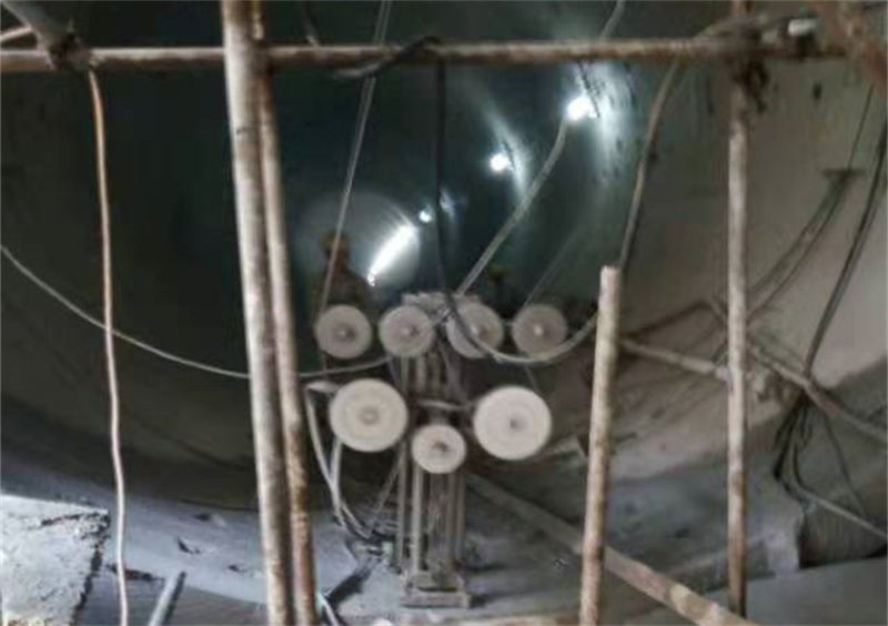 地鐵口切割改造